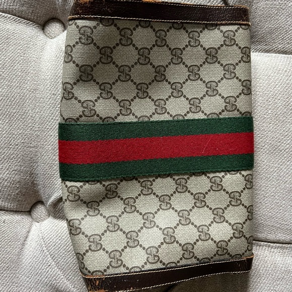 Vintage Gucci Pouch - Picture 3 of 10